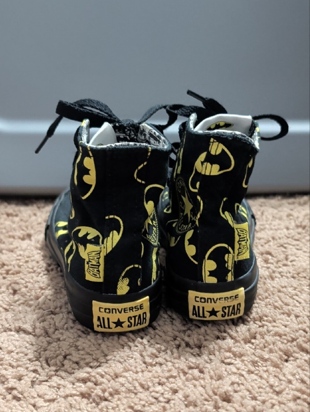 Kids Black & Yellow Batman Logo High-Top Sneakers - Picture 4 of 5